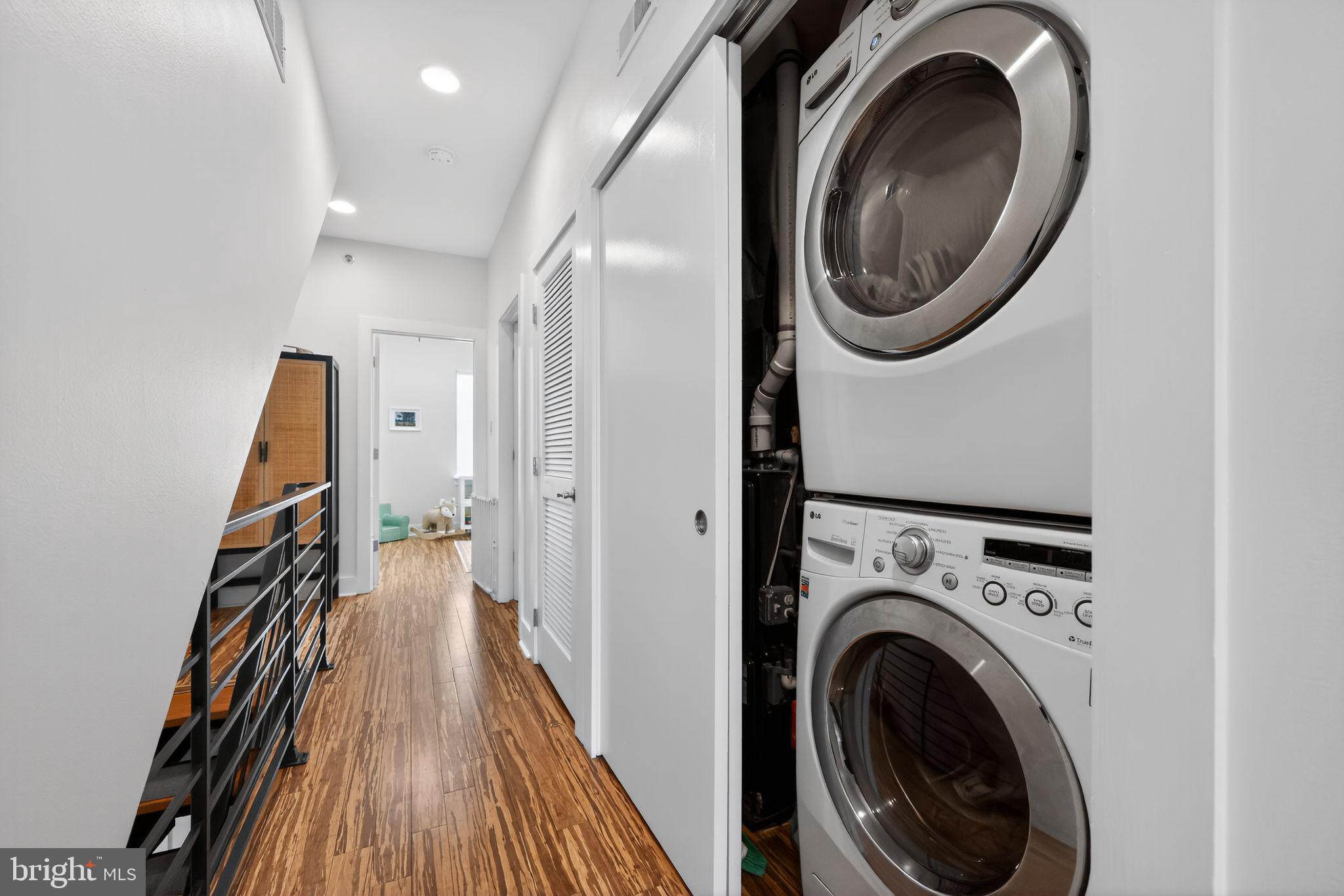 BELLA VISTA - Residential