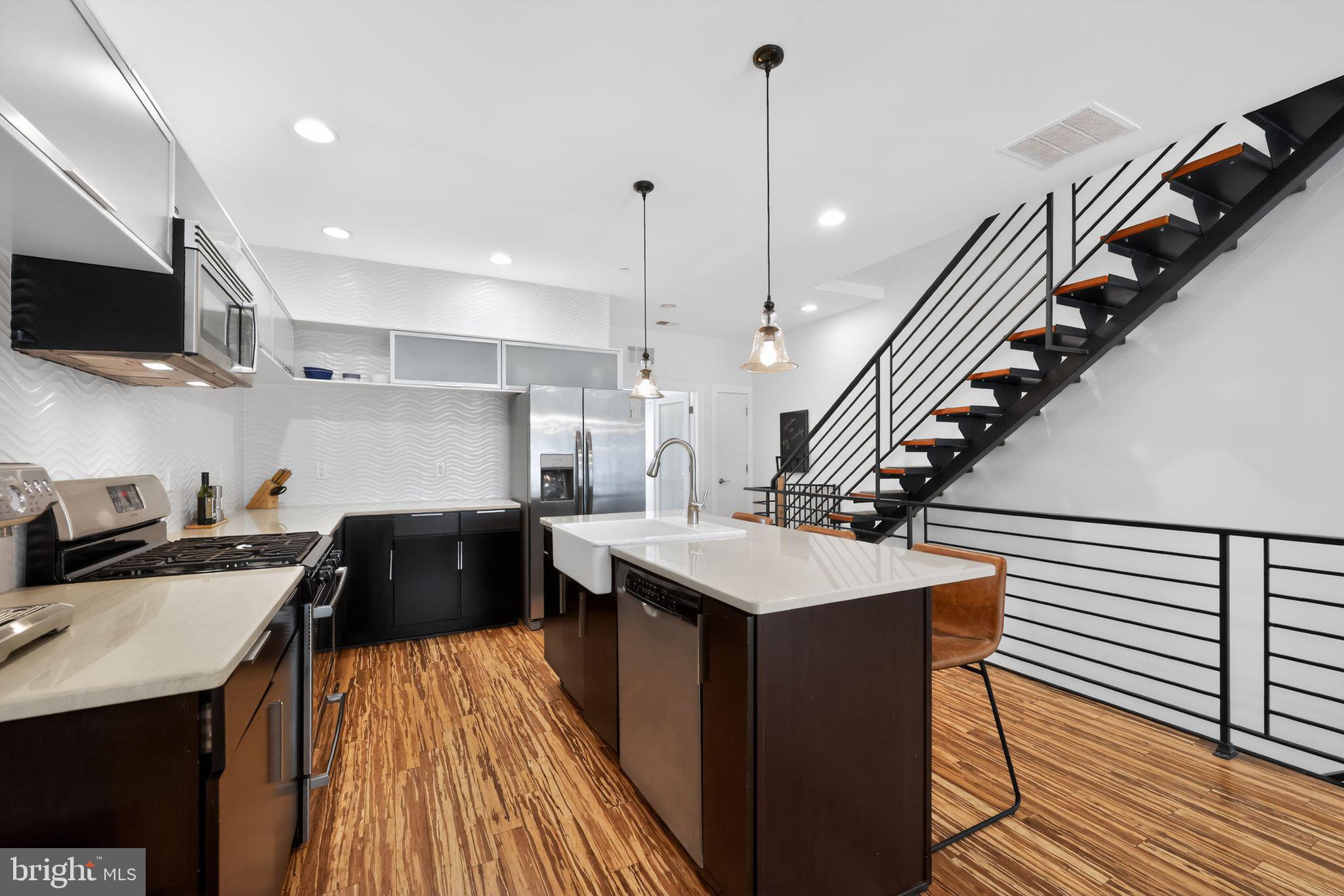 BELLA VISTA - Residential