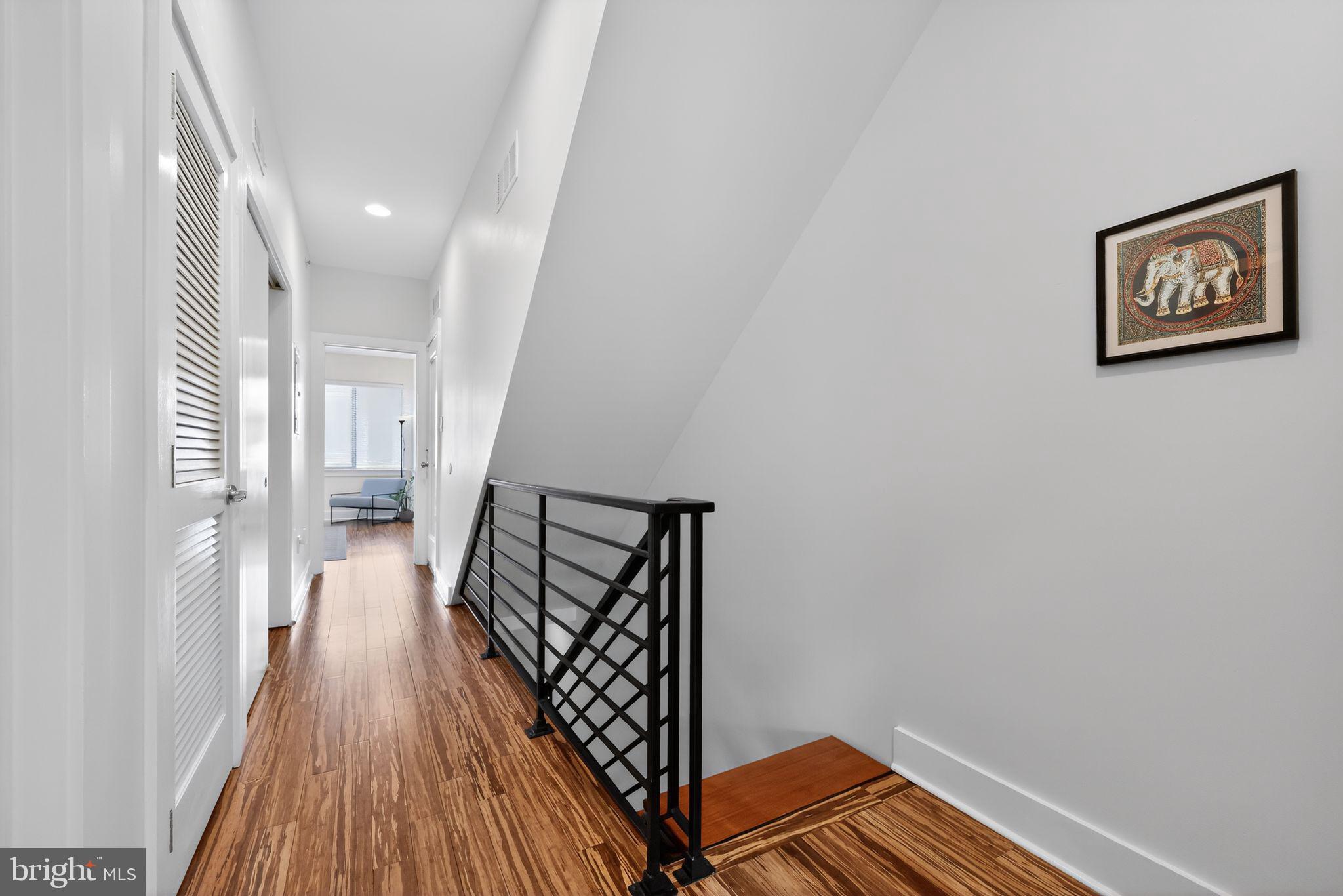 BELLA VISTA - Residential