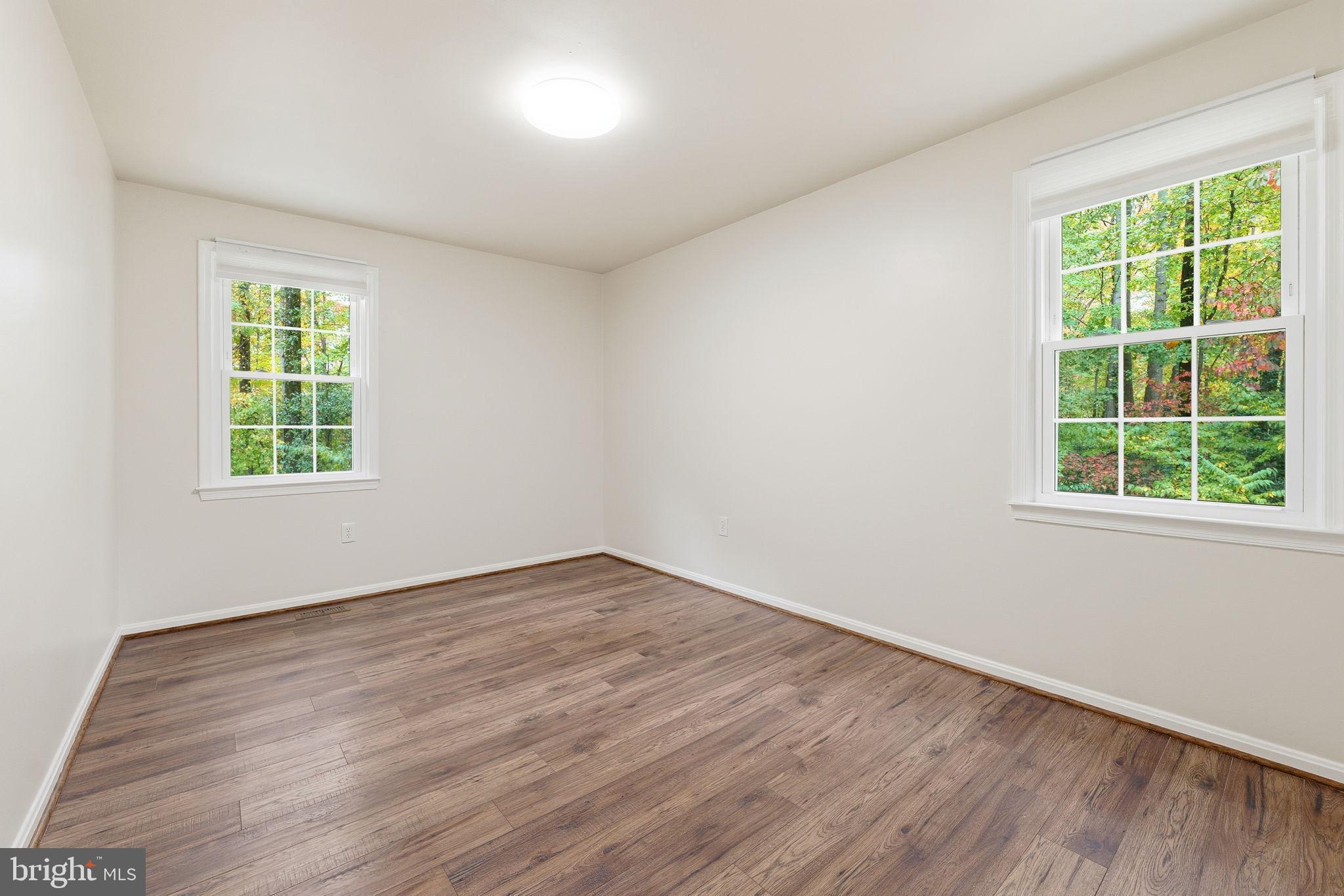 KINGS PARK WEST - Residential Lease