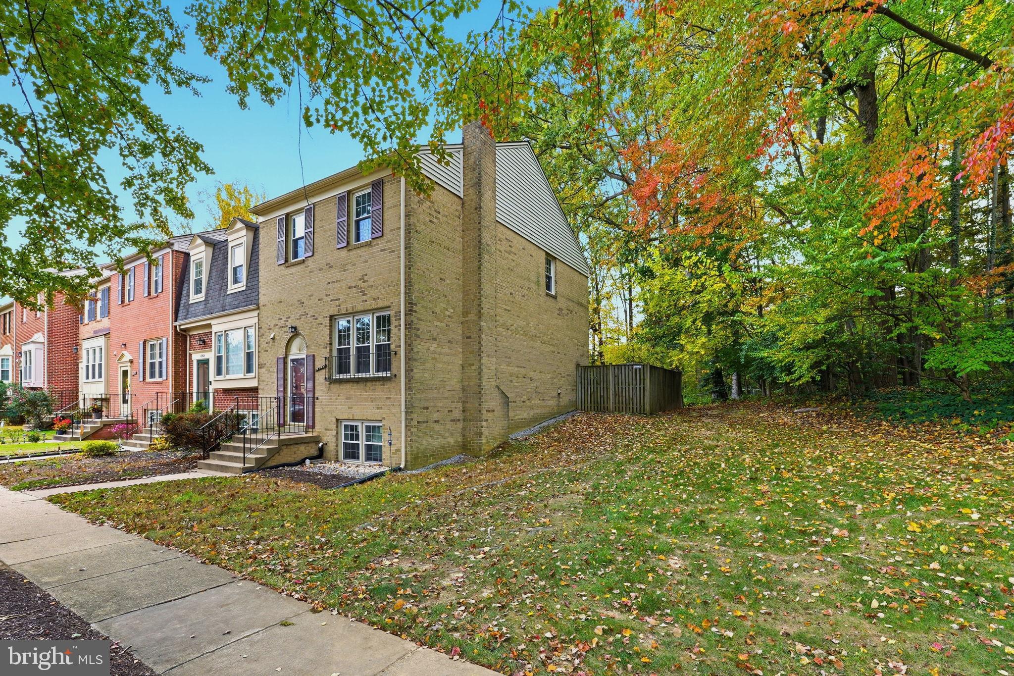 KINGS PARK WEST - Residential Lease