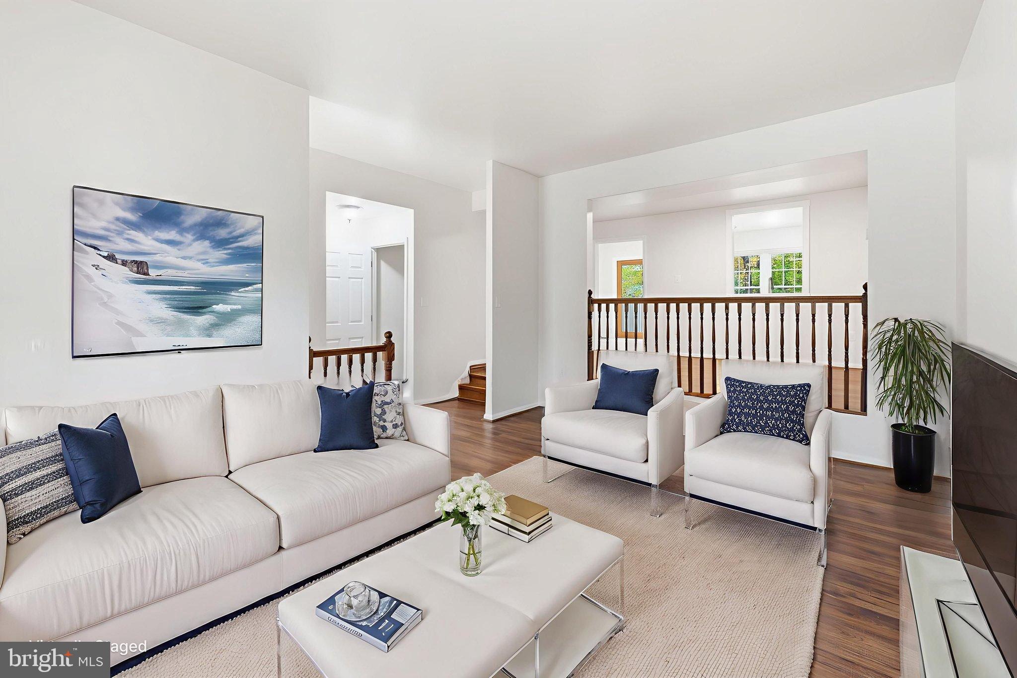 KINGS PARK WEST - Residential Lease