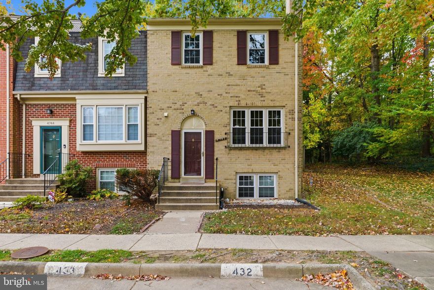 Move-In Ready & Immaculate Townhome!
This exceptionally well-maintained townhouse is in pristine condition and ready for immediate occupancy. Features include energy-efficient thermopane windows, engineered oak flooring, and upgraded raised-panel maple cabinetry. The kitchen boasts a full suite of brand-new stainless steel appliances: refrigerator, dishwasher, microwave, and stovetop.
Recent updates include a new vanity in the primary bathroom, fresh interior paint, updated lighting and switches upstairs, and a modern new kitchen countertop.
The spacious primary suite offers dual closets, and the inviting family room features a classic brick fireplace. Ideal for cozy evenings. Outside, enjoy a fully fenced, low-maintenance backyard, perfect for relaxing or entertaining.
Note: Photos are from a few years ago, but the home shows just as beautifully today!