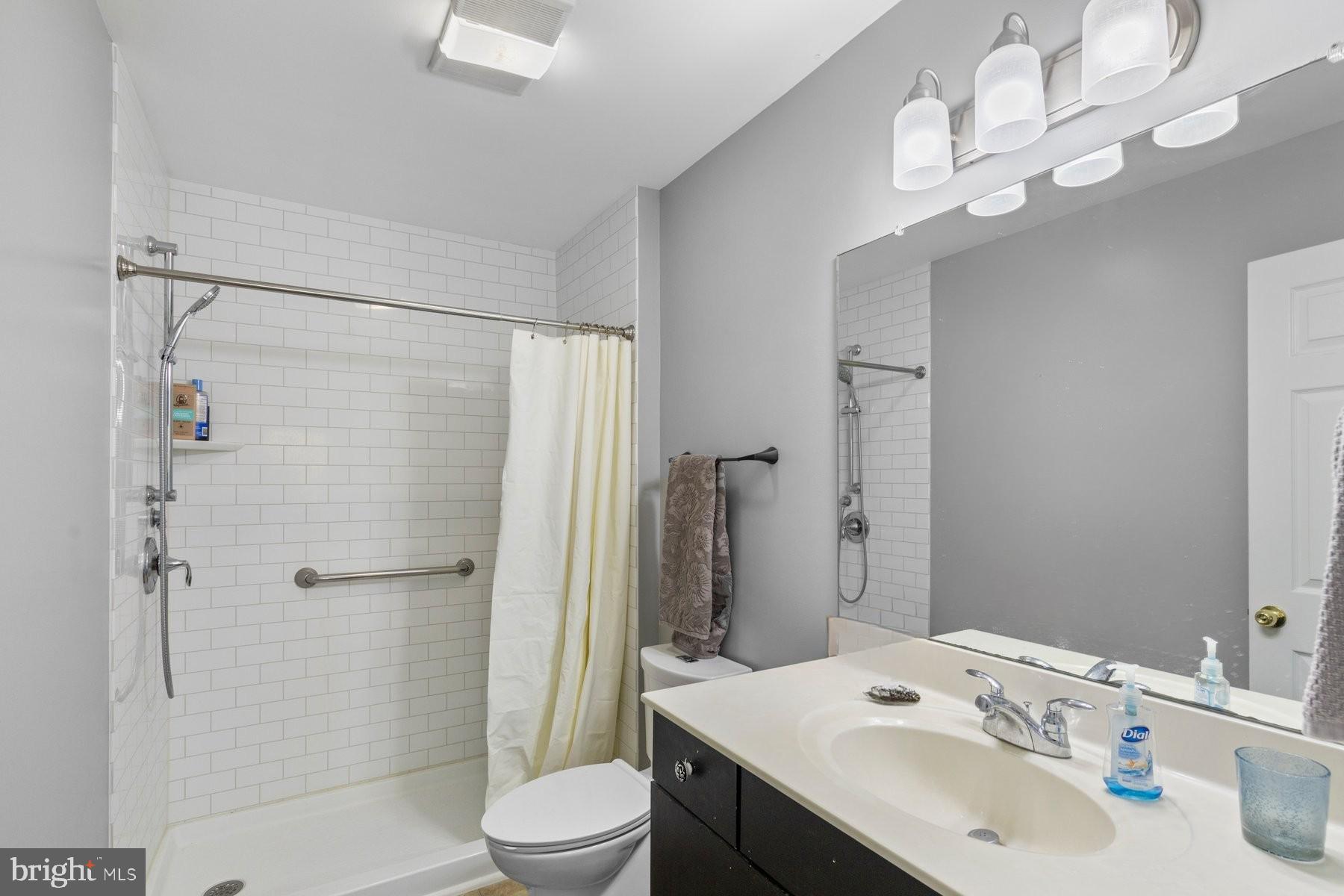 CANNERY VILLAGE - Residential