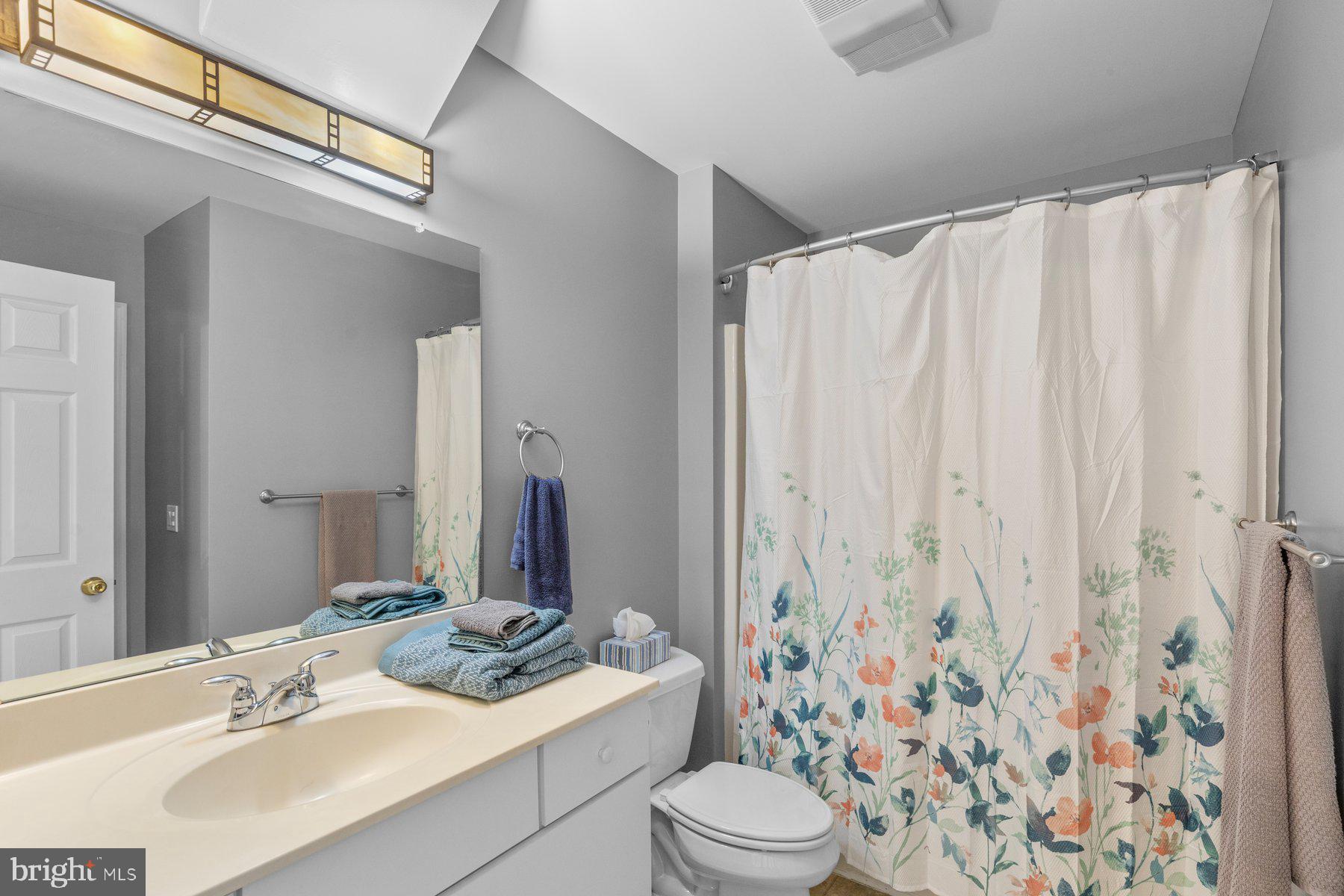 CANNERY VILLAGE - Residential