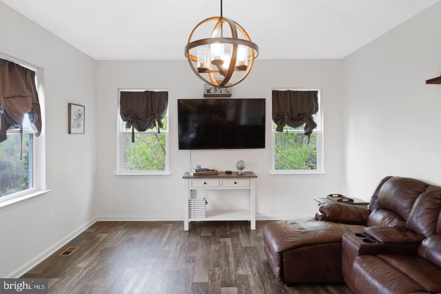 LOWER CHANCEFORD TWP - Residential