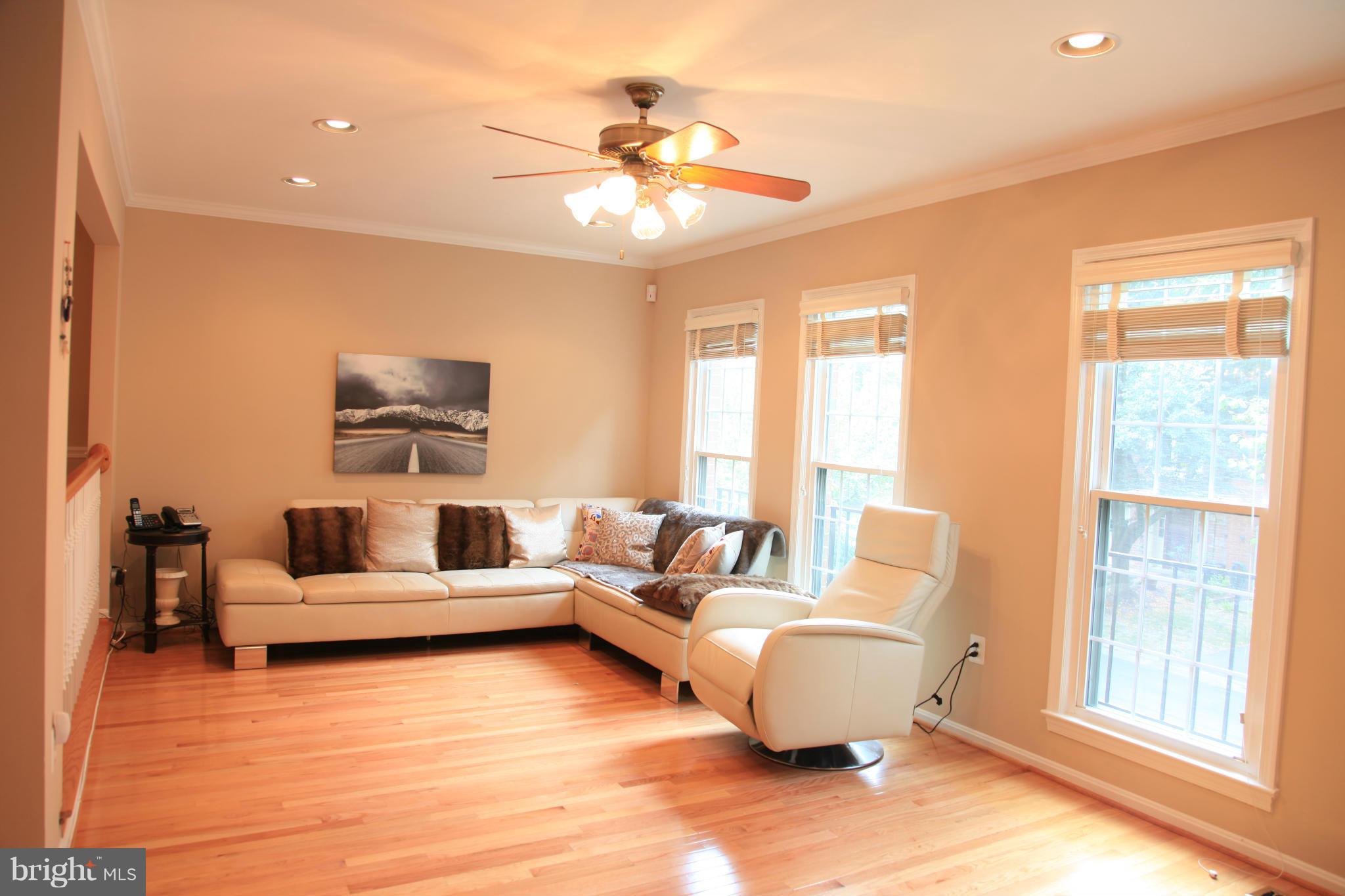 SEMINARY PARK - Residential Lease