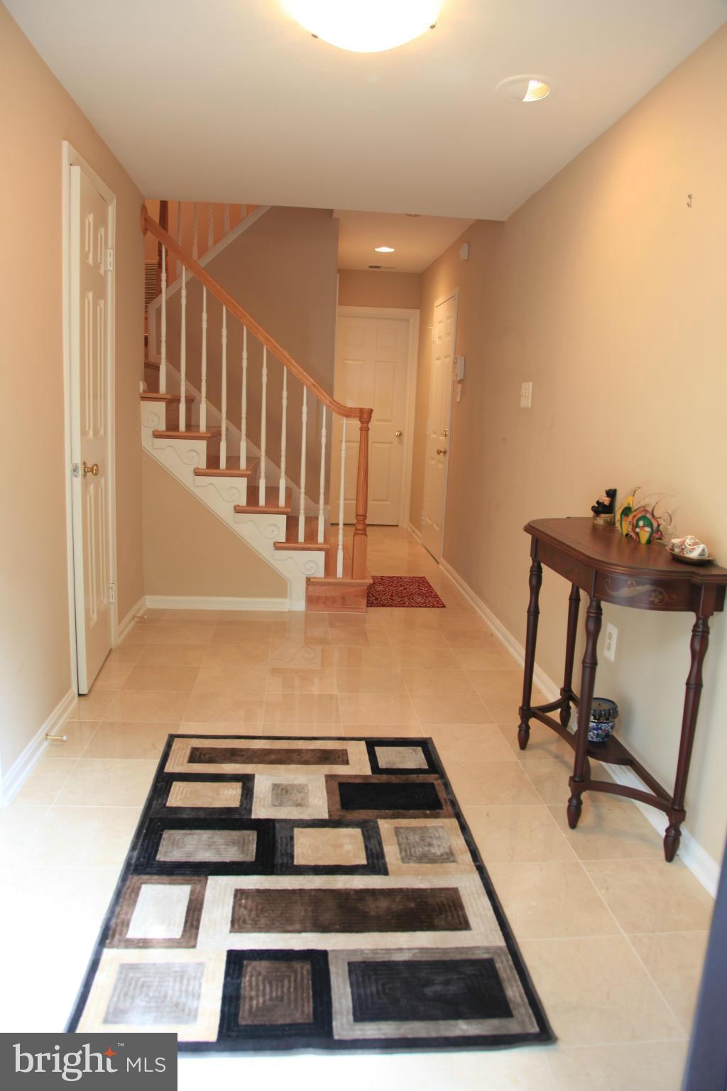 SEMINARY PARK - Residential Lease