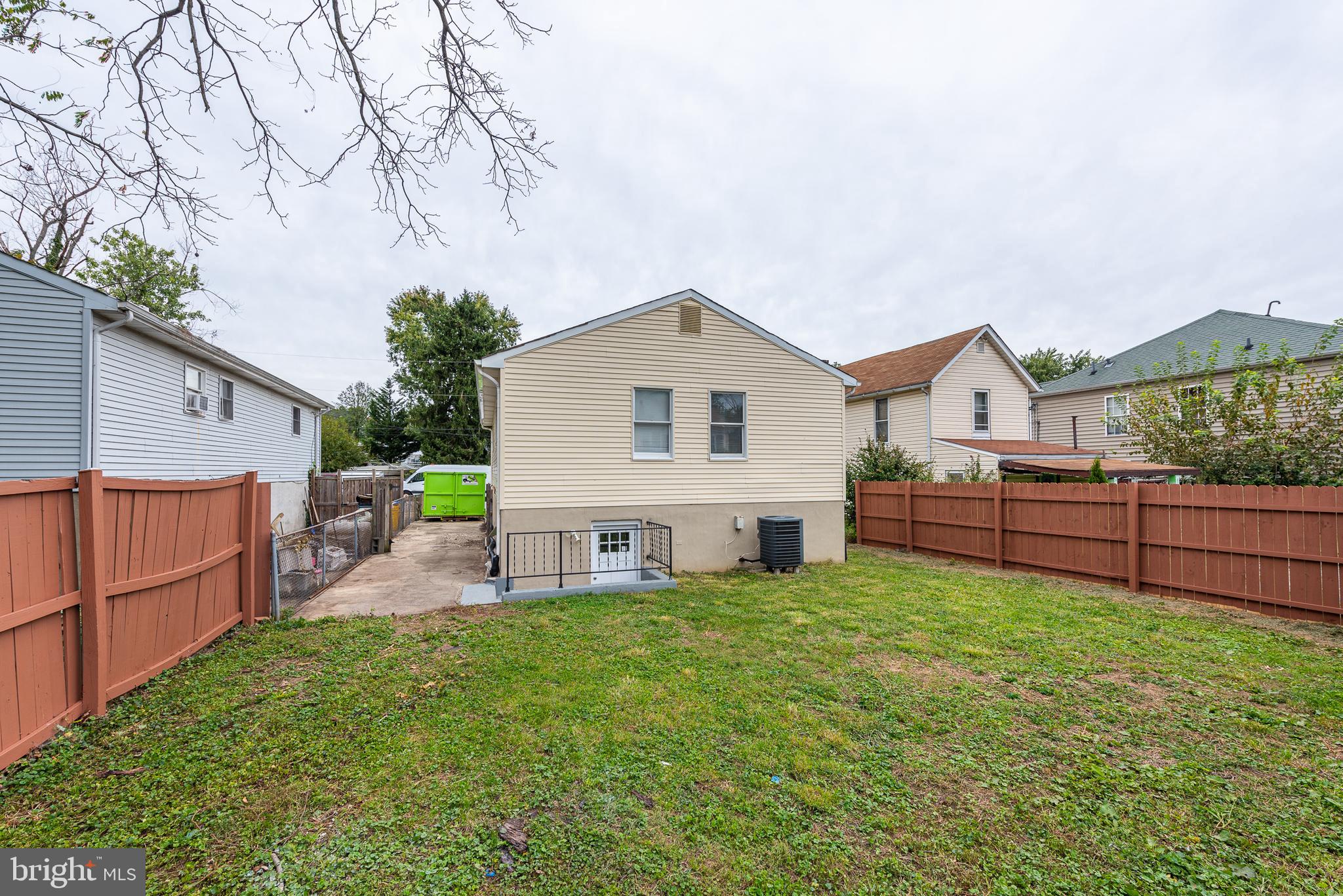 VIOLETVILLE - Residential