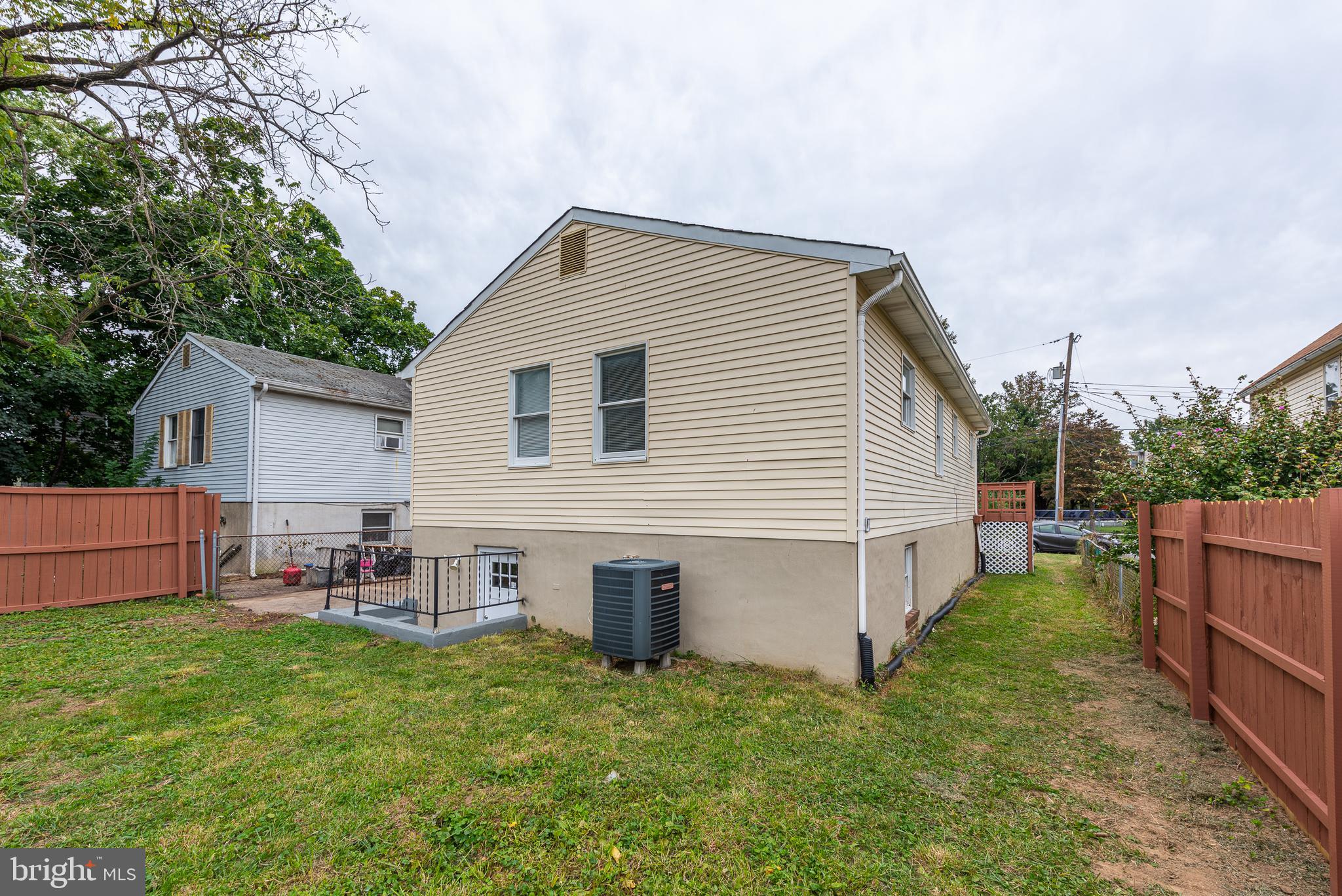 VIOLETVILLE - Residential