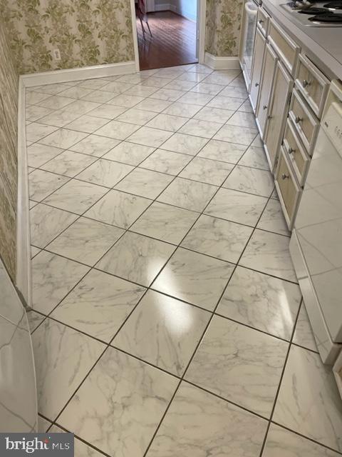 WATERGATE AT LANDMARK - Residential