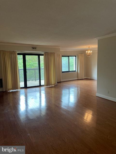 WATERGATE AT LANDMARK - Residential