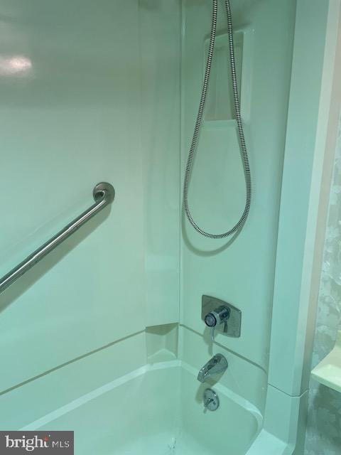 WATERGATE AT LANDMARK - Residential