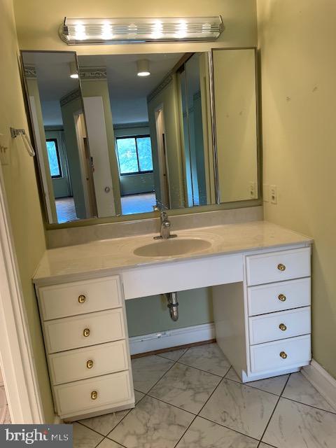 WATERGATE AT LANDMARK - Residential