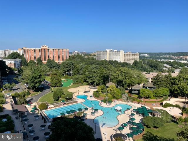 WATERGATE AT LANDMARK - Residential