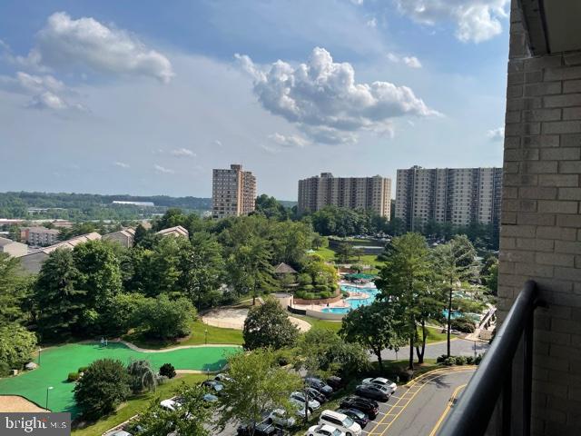 WATERGATE AT LANDMARK - Residential