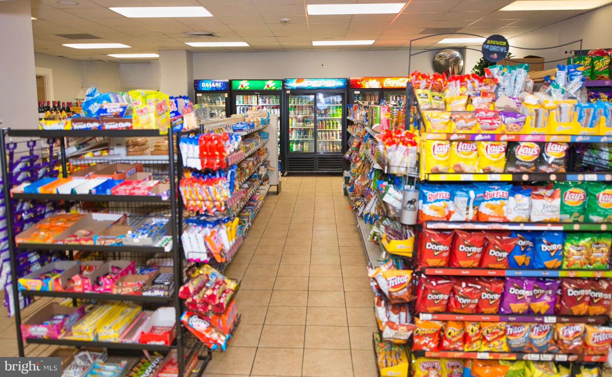 WATERGATE AT LANDMARK - Residential