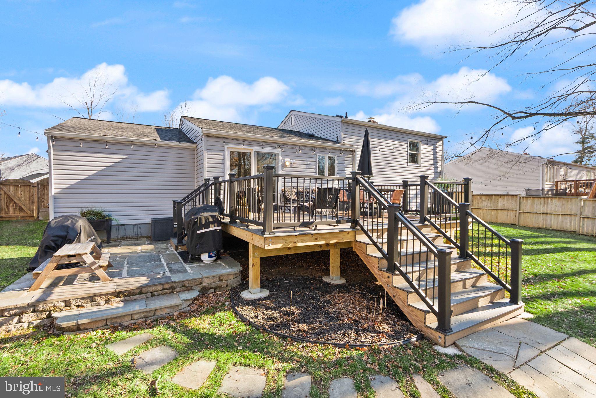 NEWINGTON FOREST - Residential