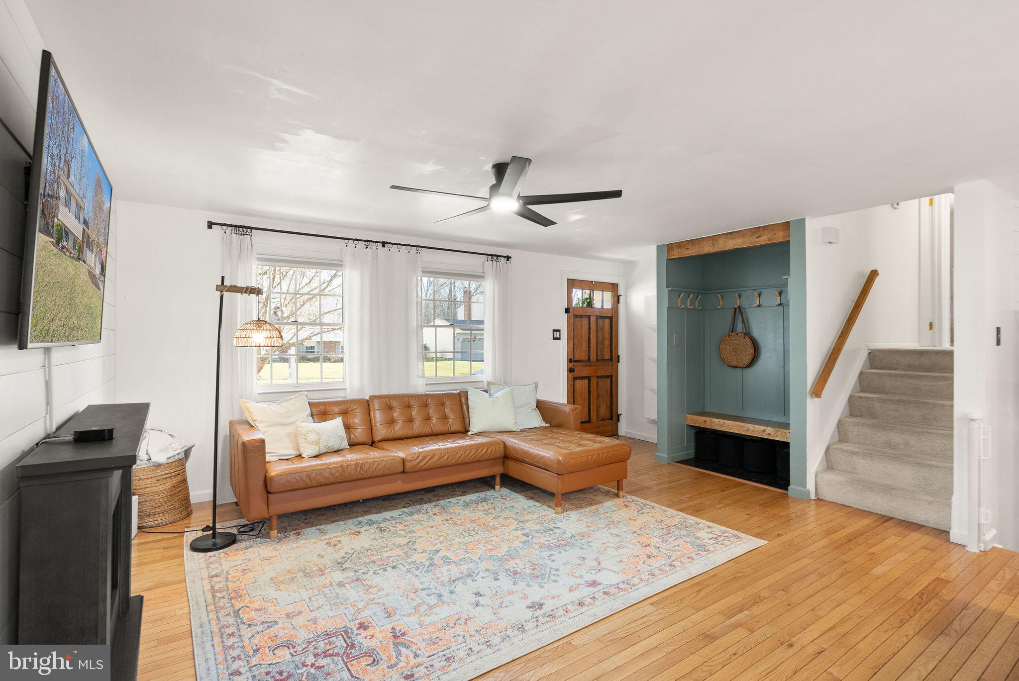 NEWINGTON FOREST - Residential