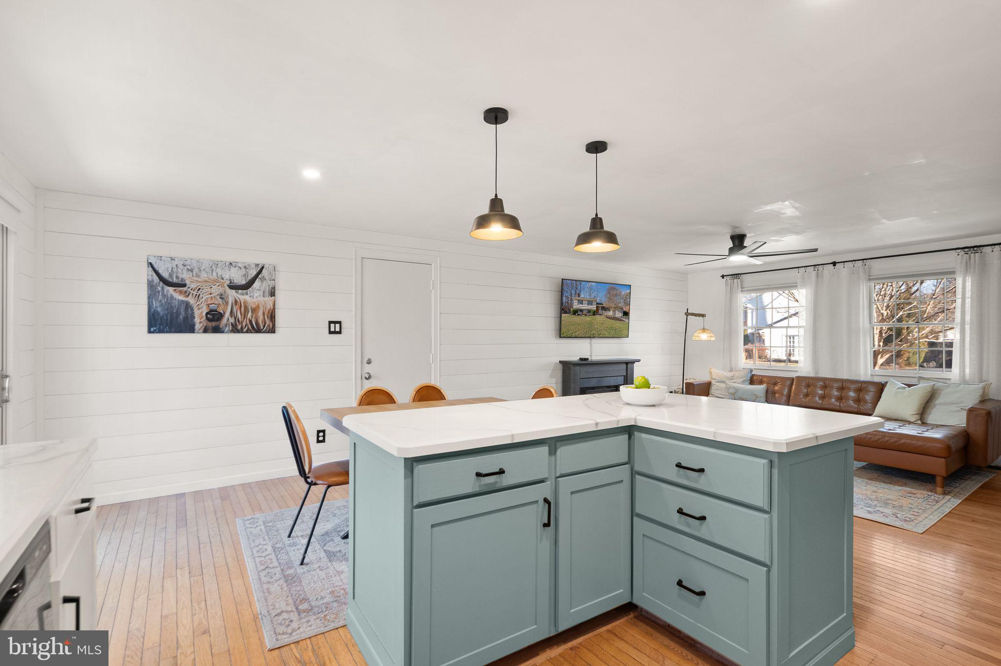 NEWINGTON FOREST - Residential