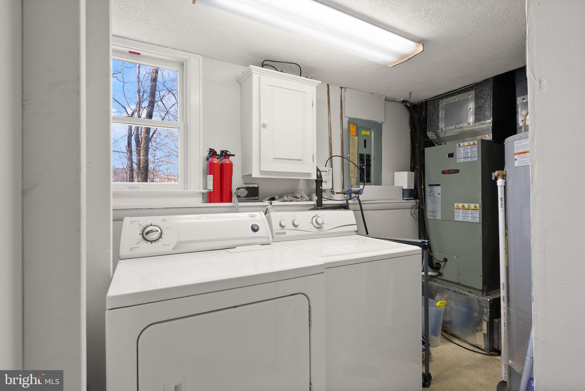 NEWINGTON FOREST - Residential