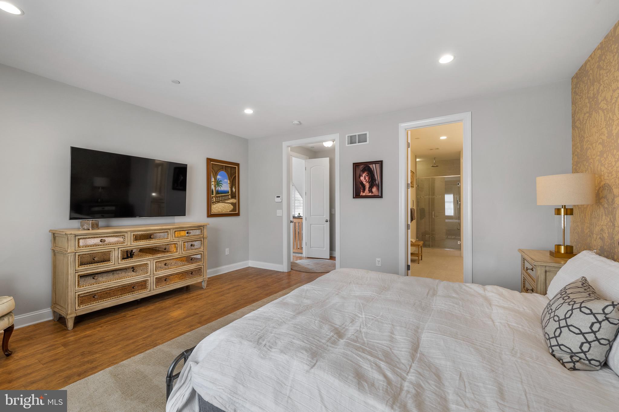 RESERVE AT CREEKSIDE - Residential