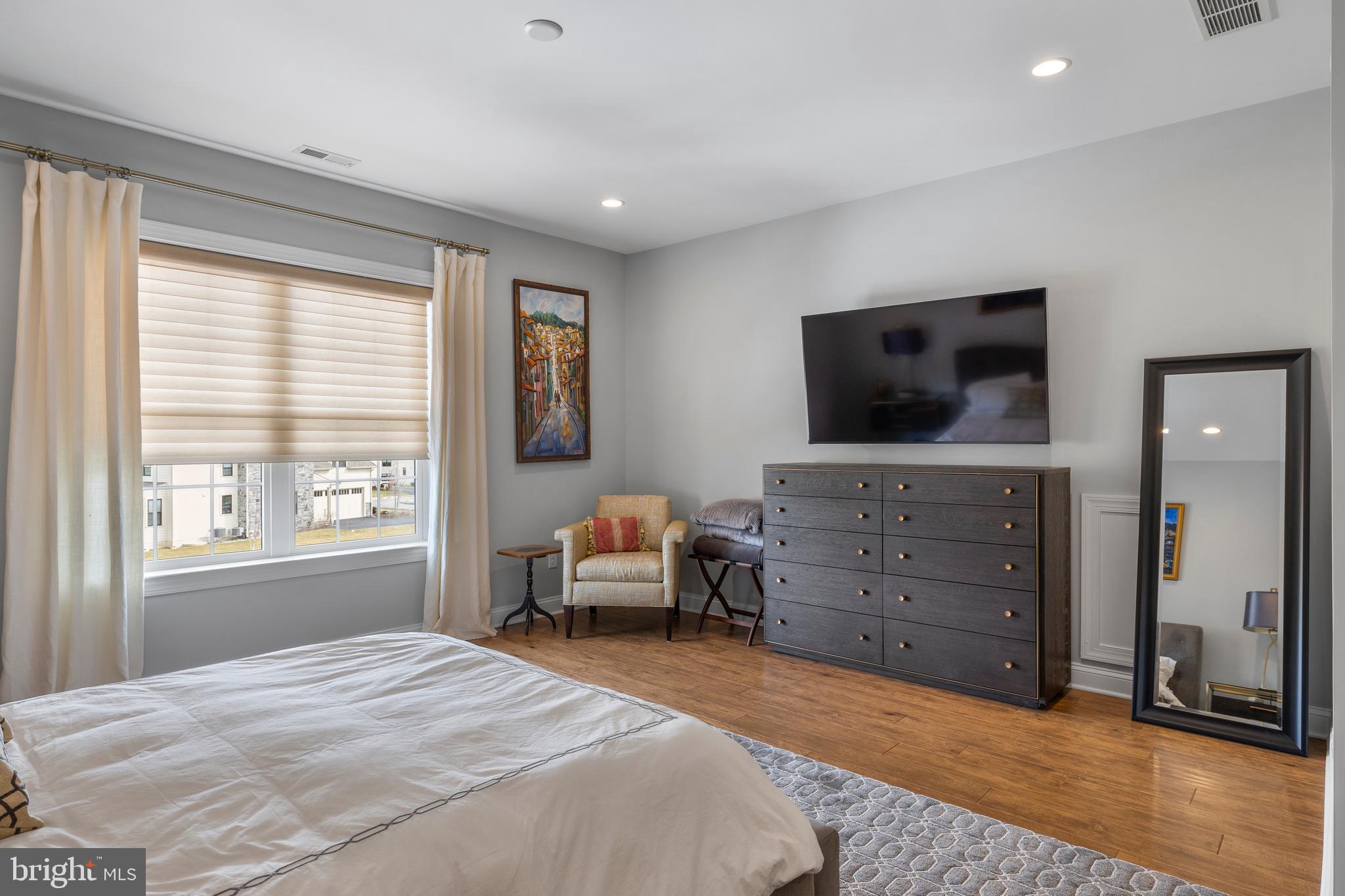 RESERVE AT CREEKSIDE - Residential