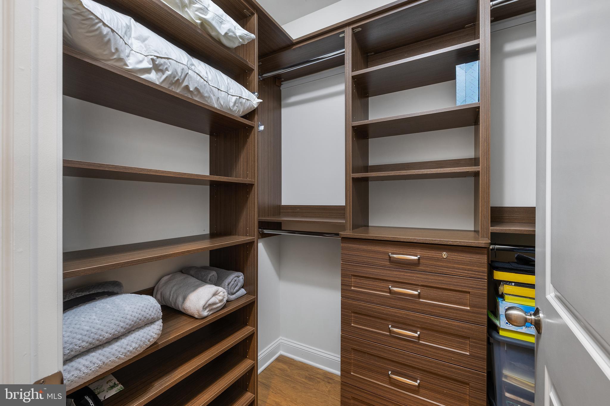 RESERVE AT CREEKSIDE - Residential