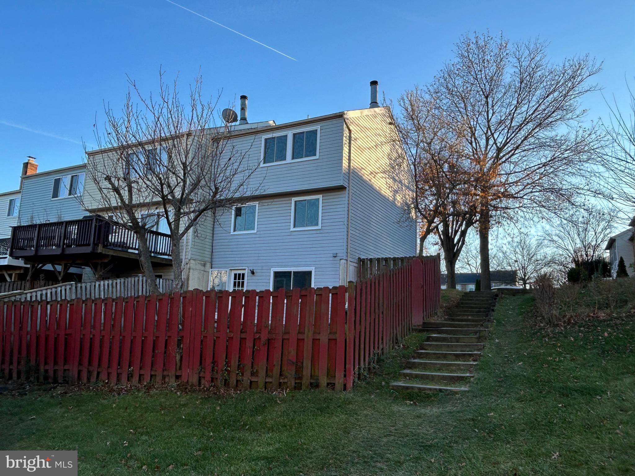 HERITAGE ESTATES - Residential Lease