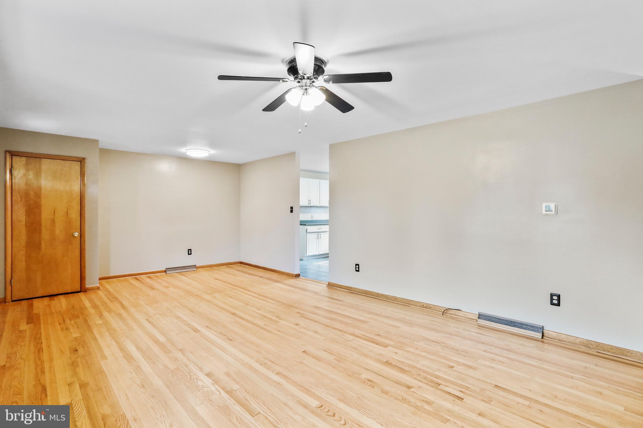 GREENBERRY HILLS - Residential