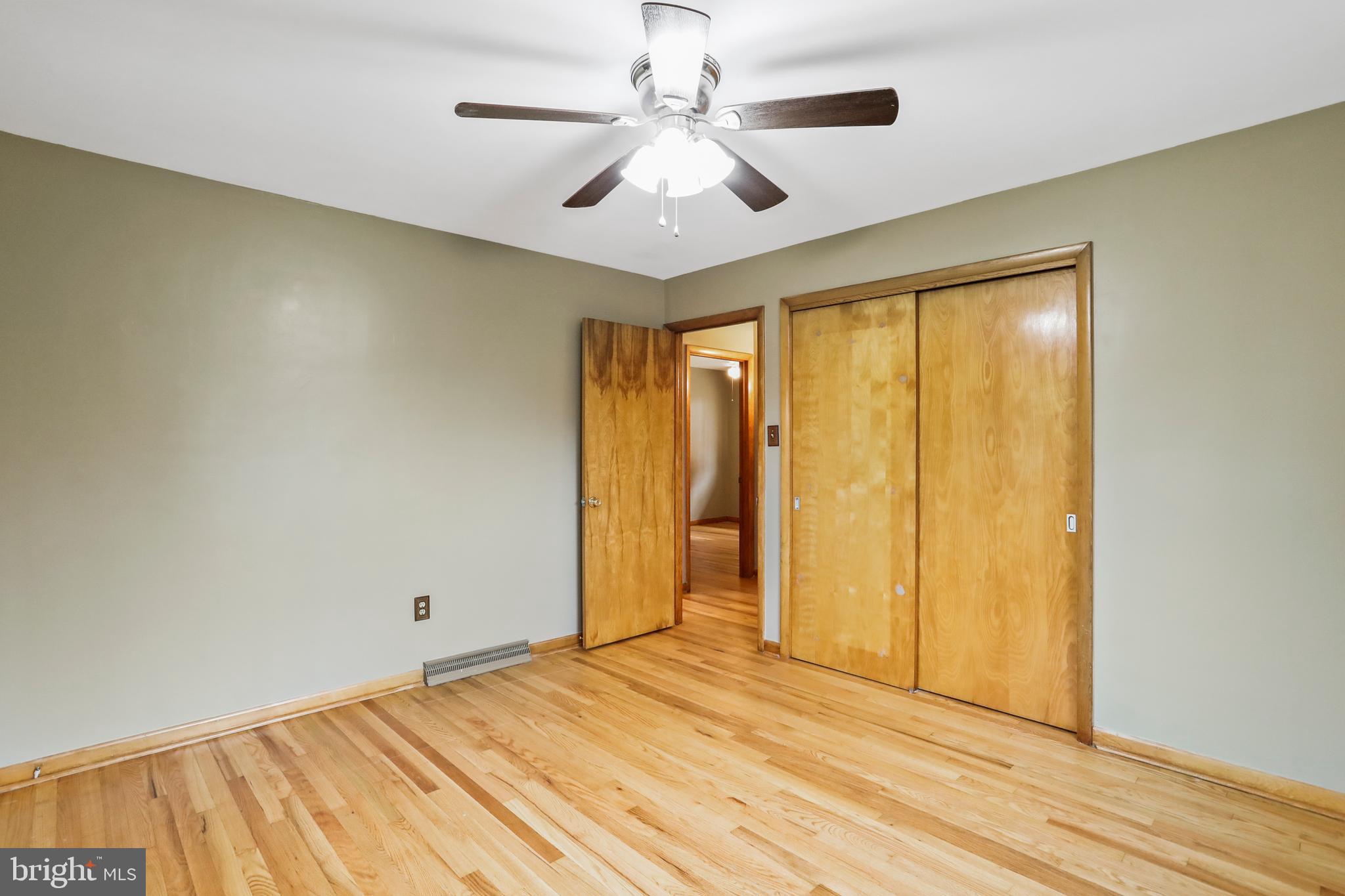 GREENBERRY HILLS - Residential