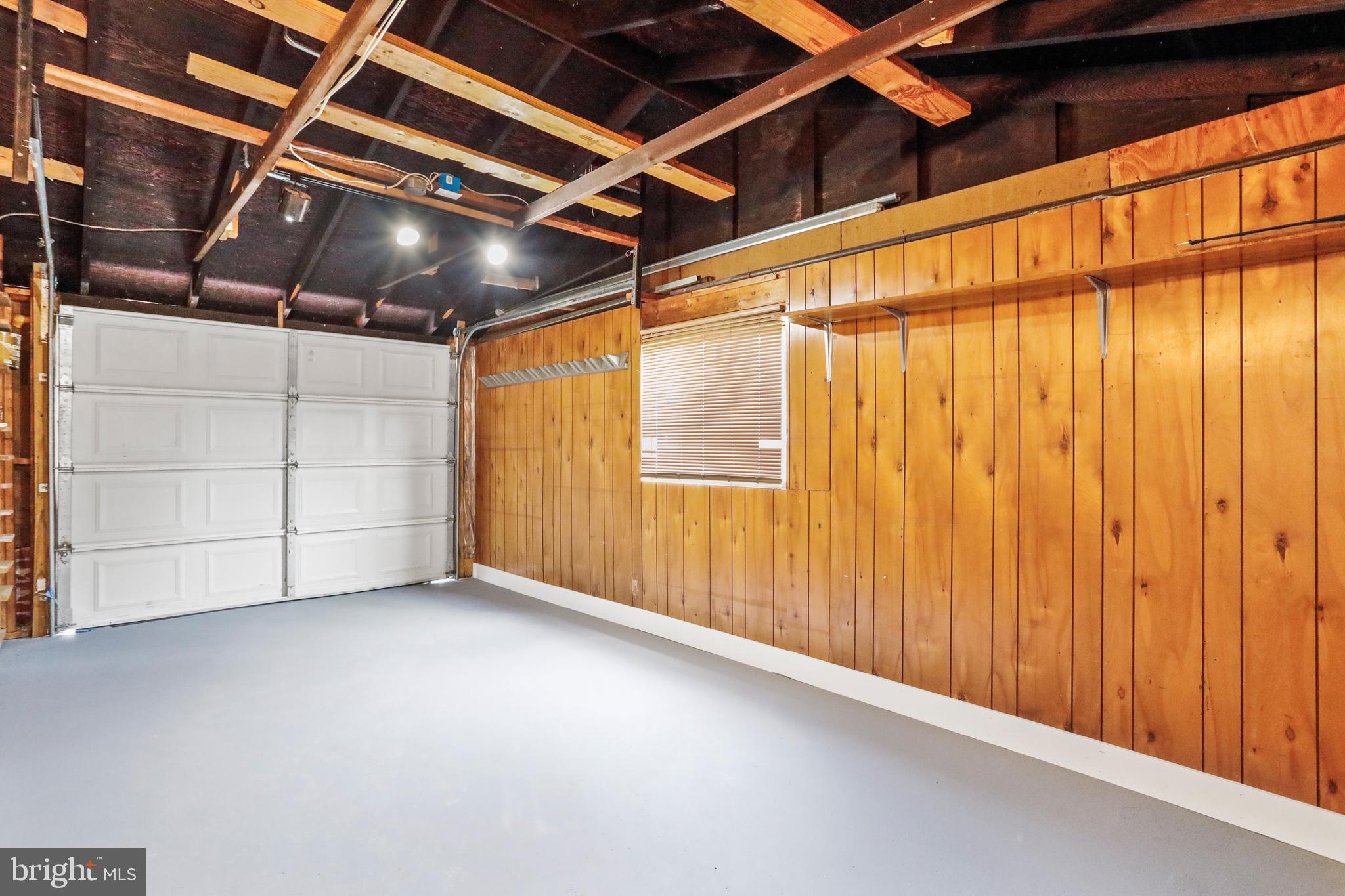 GREENBERRY HILLS - Residential