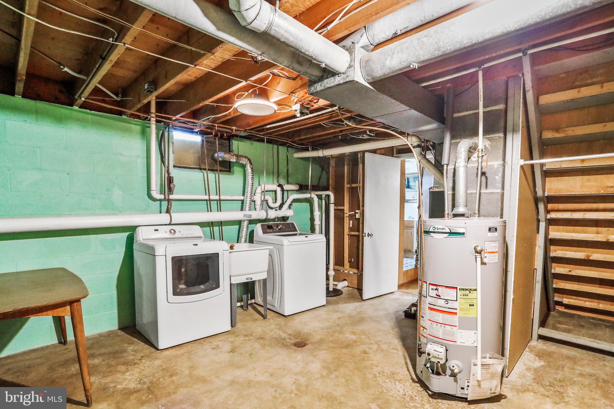 GREENBERRY HILLS - Residential