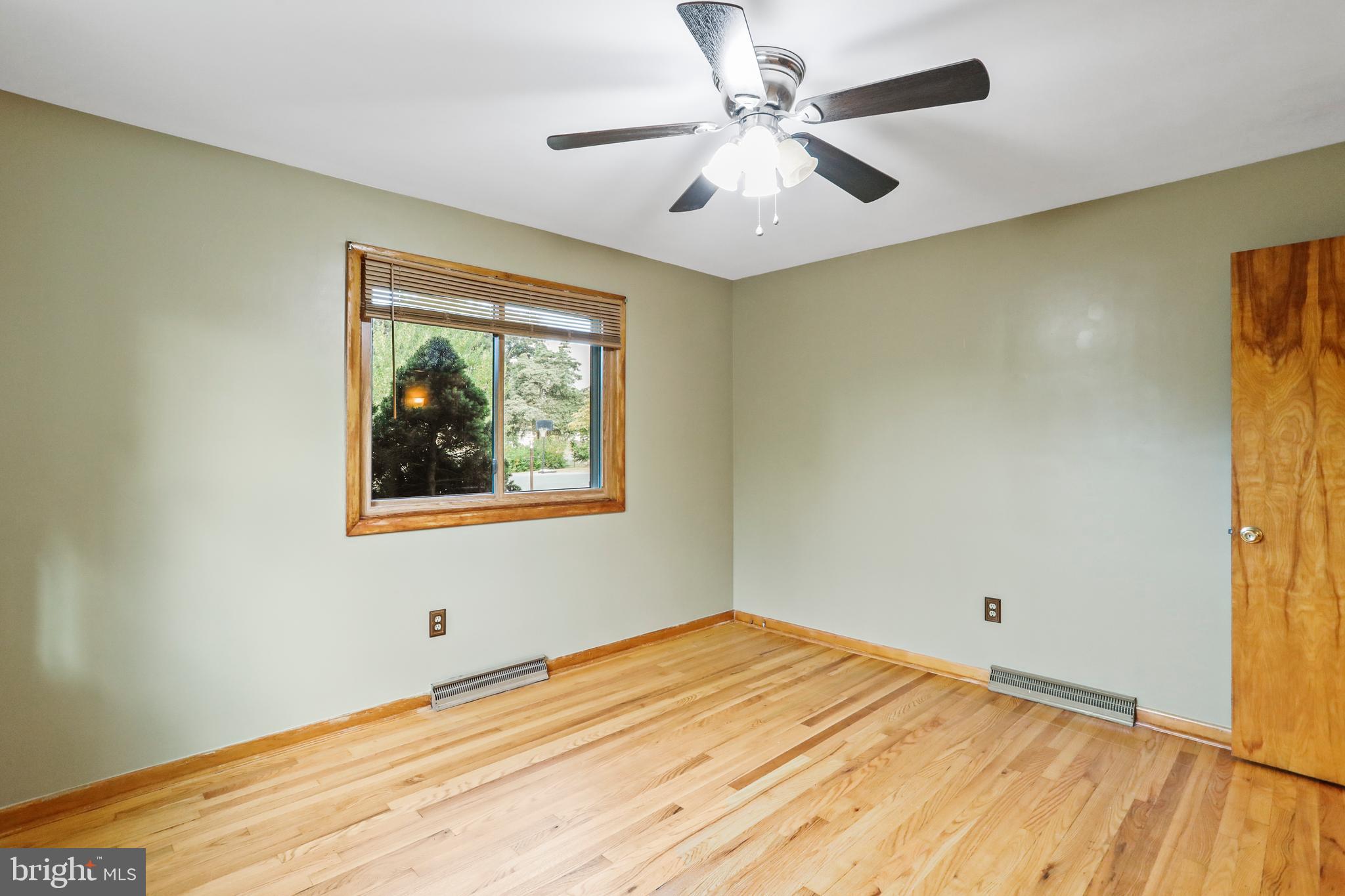 GREENBERRY HILLS - Residential