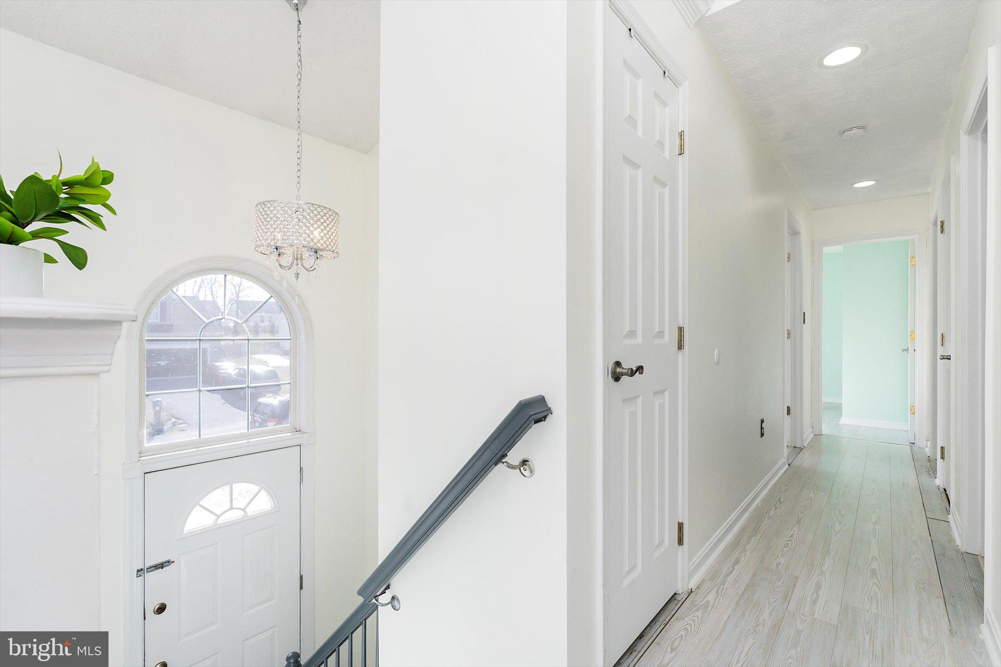 LAUREL RIDGE - Residential