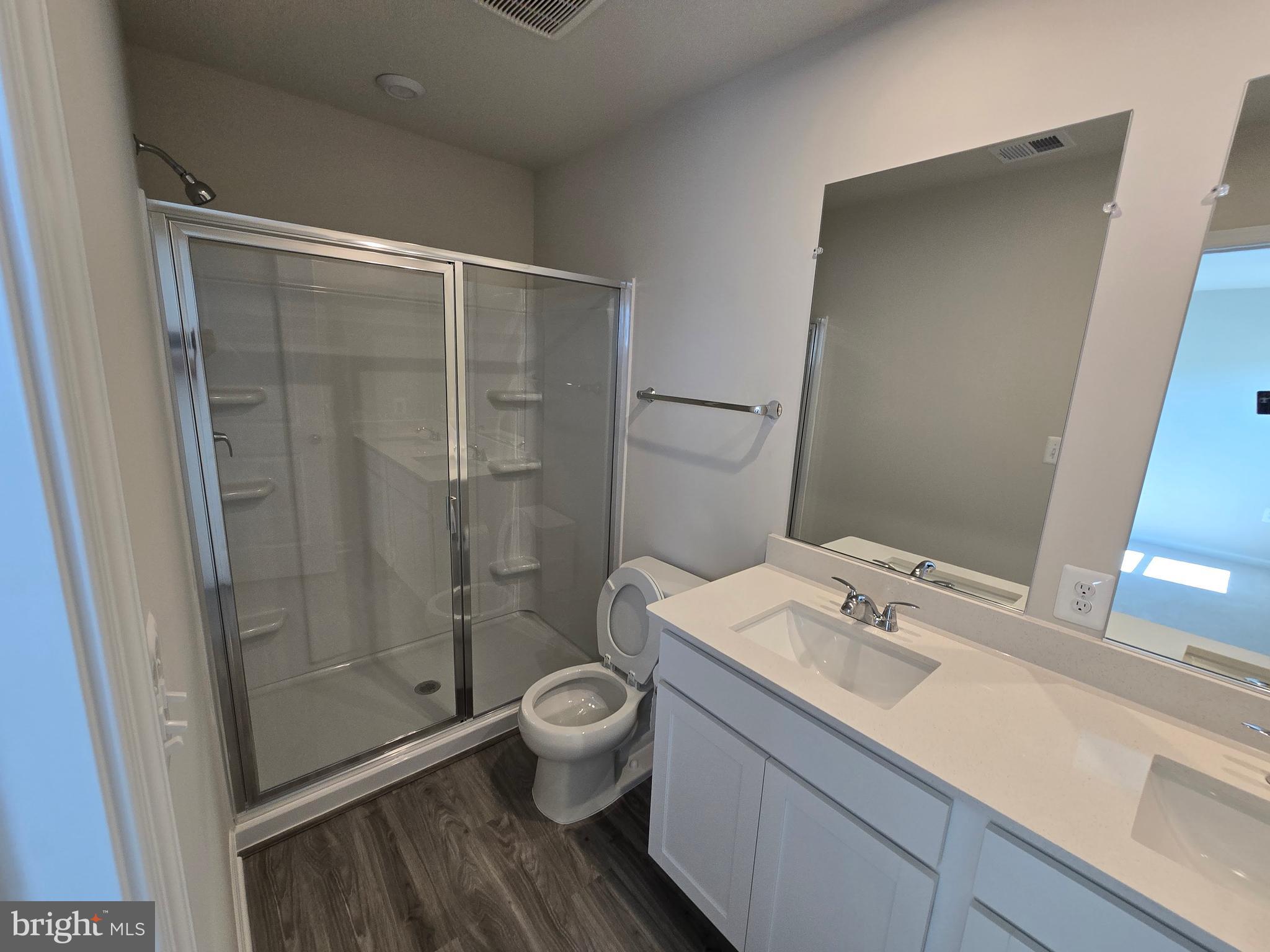 STONE SPRING - Residential Lease