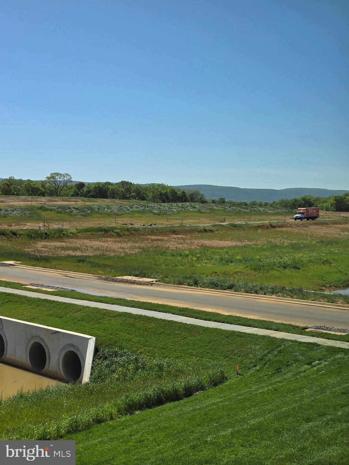 STONE SPRING - Residential Lease