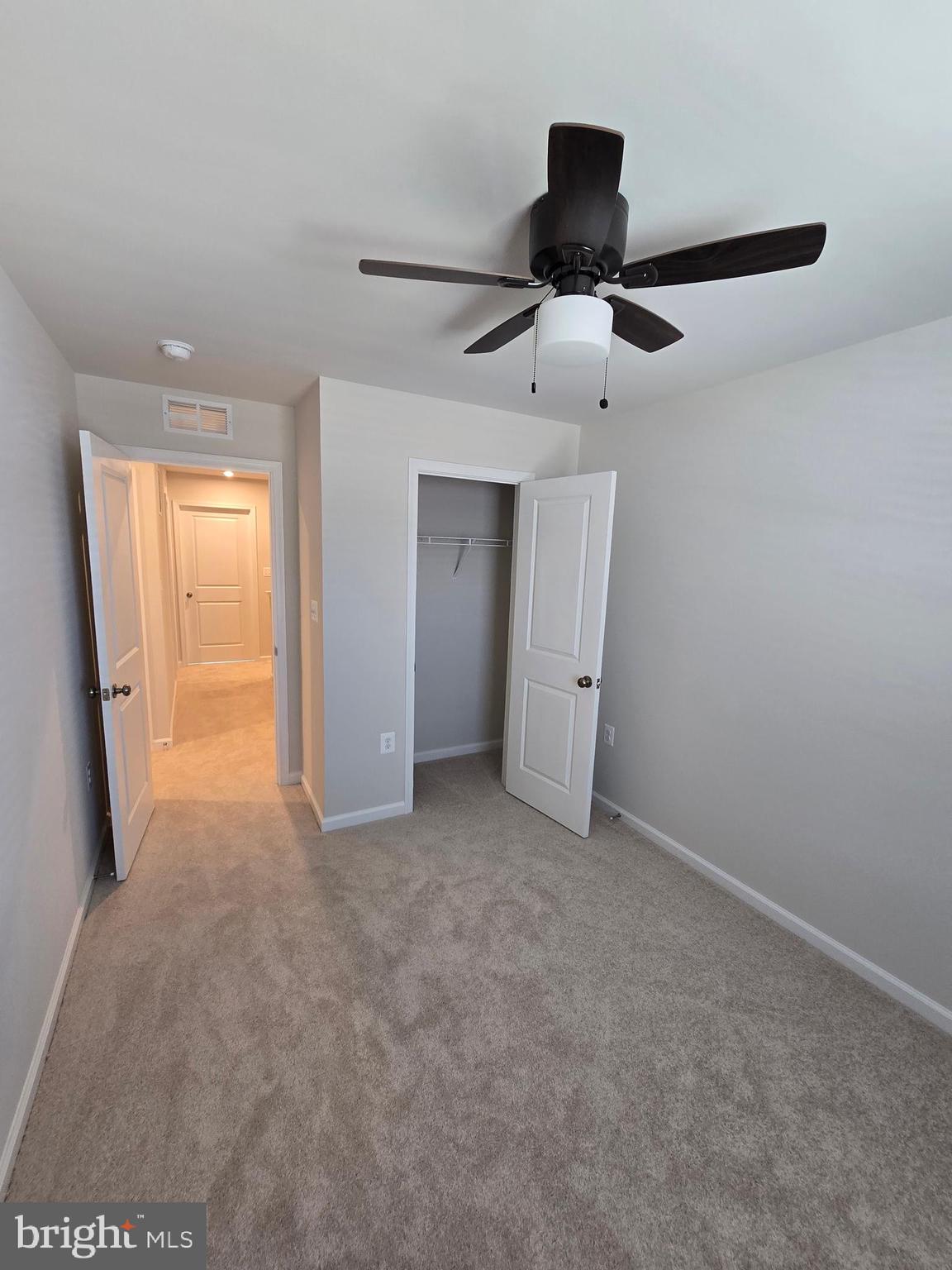 STONE SPRING - Residential Lease