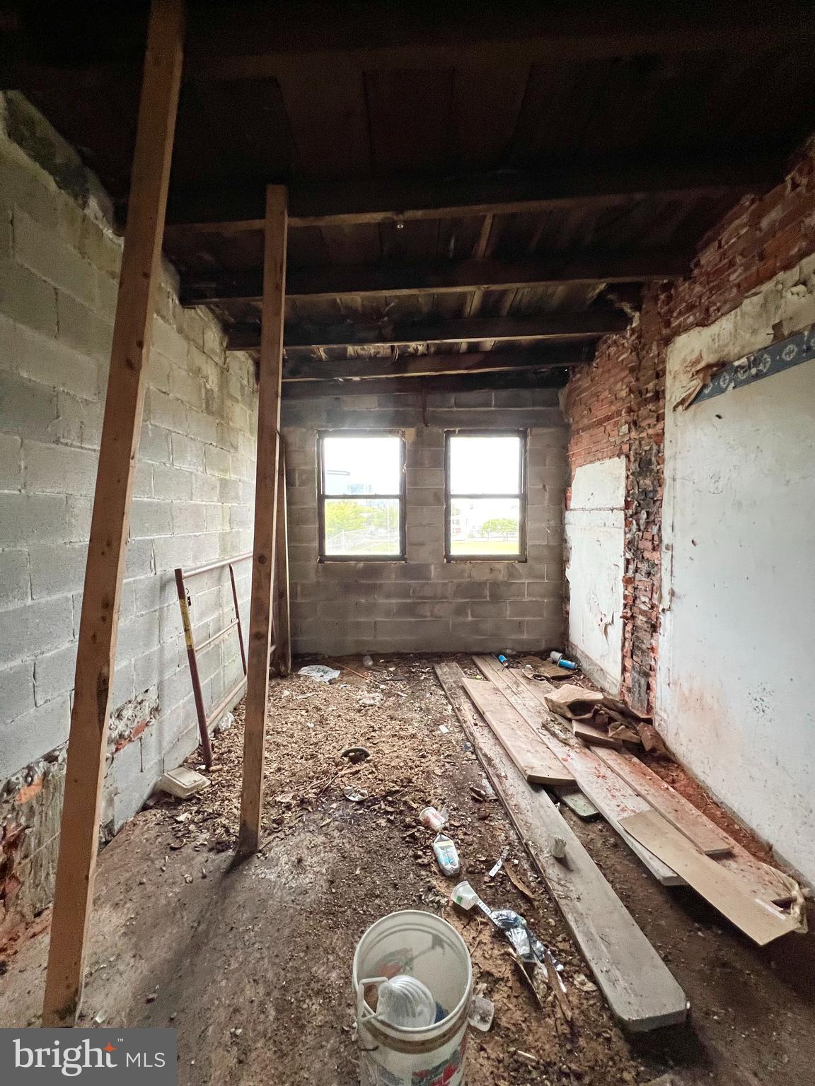 GRAYS FERRY - Residential