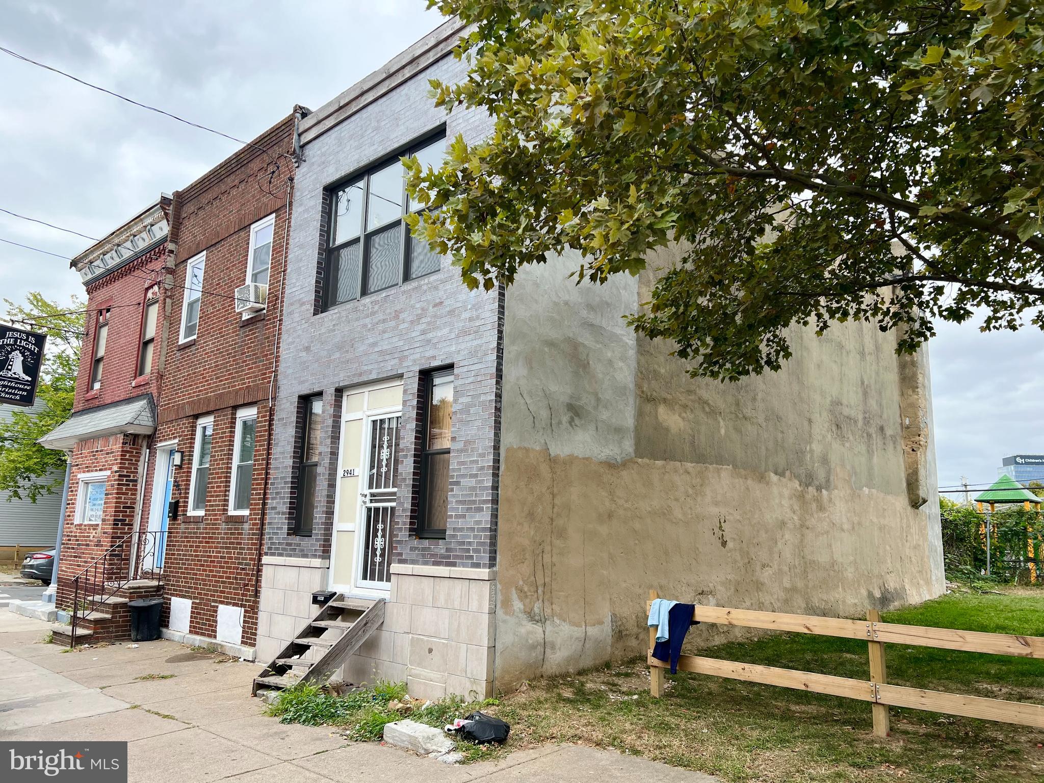 GRAYS FERRY - Residential