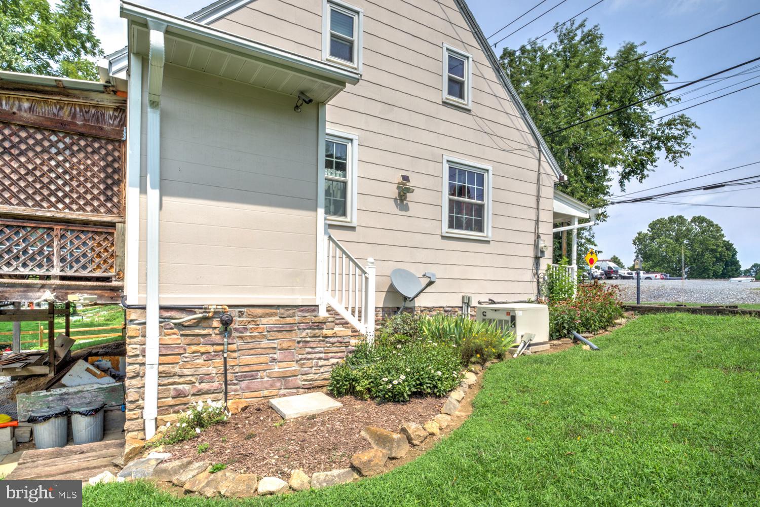 30 BAUMGARDNER ROAD