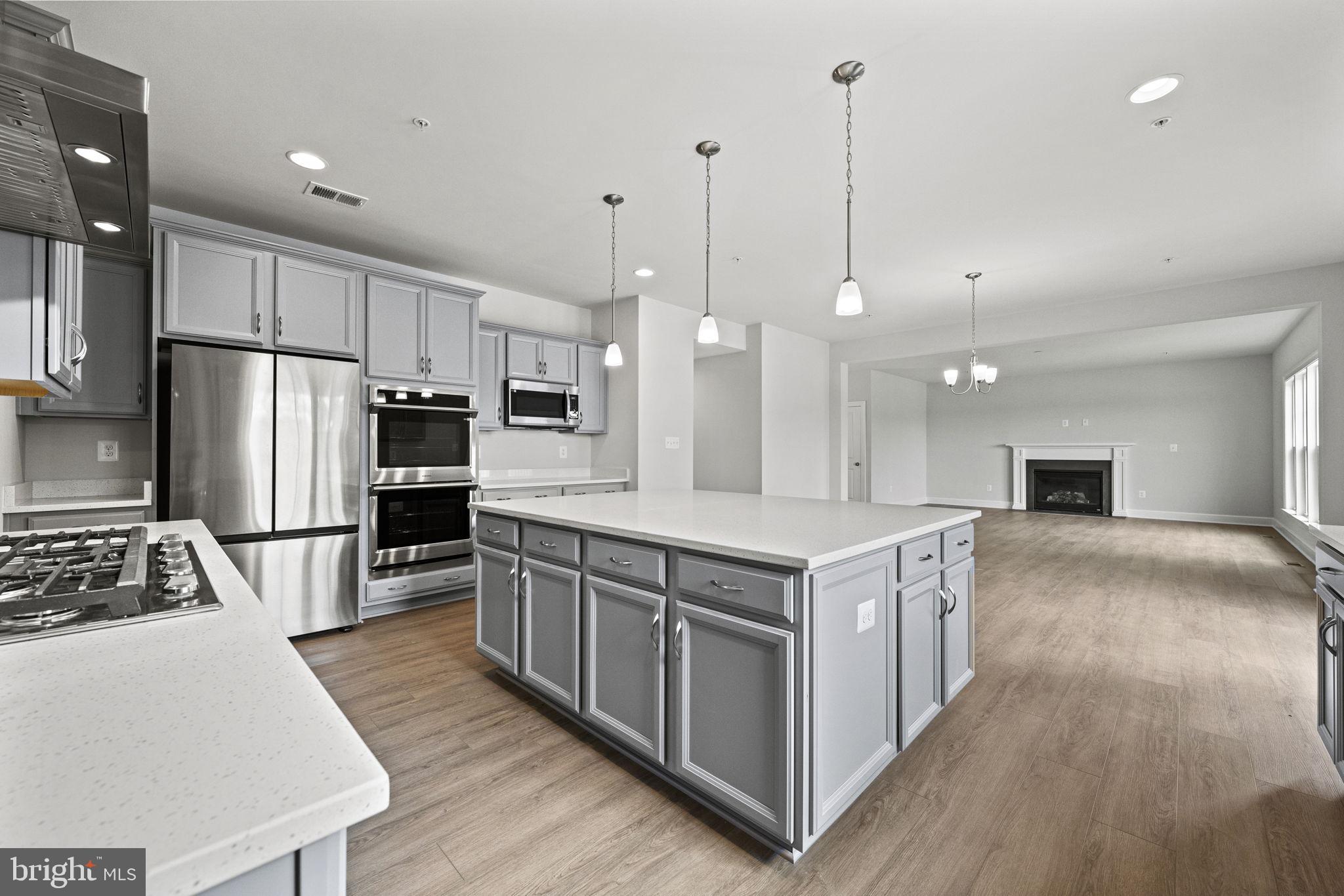 VILLAGES OF SAVANNAH - Residential