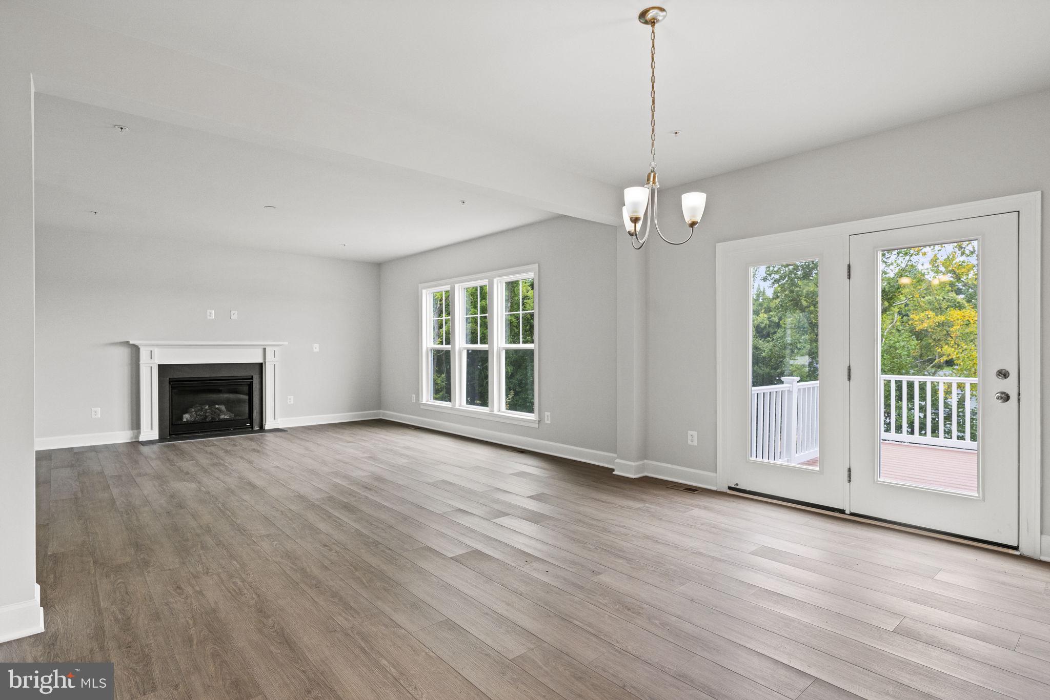 VILLAGES OF SAVANNAH - Residential