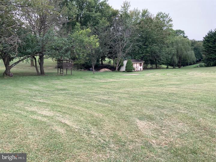 MARLOWE COUNTRY ESTATES - Residential Lease