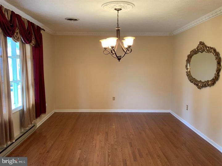 MARLOWE COUNTRY ESTATES - Residential Lease