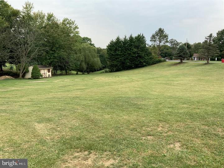 MARLOWE COUNTRY ESTATES - Residential Lease