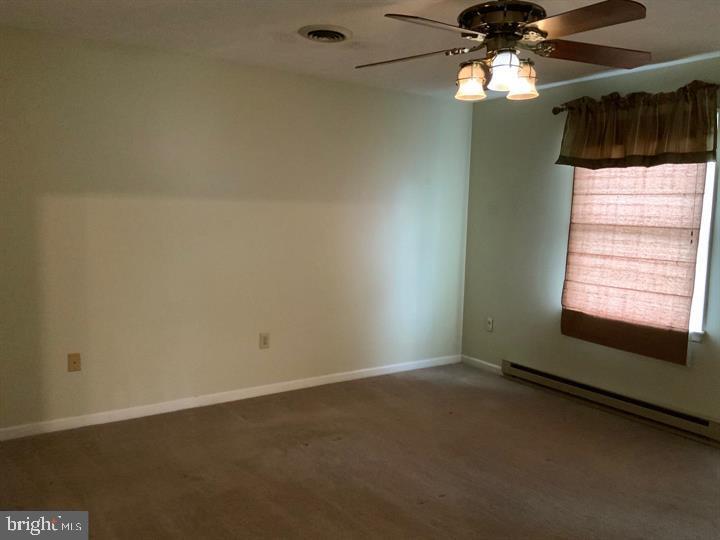 MARLOWE COUNTRY ESTATES - Residential Lease