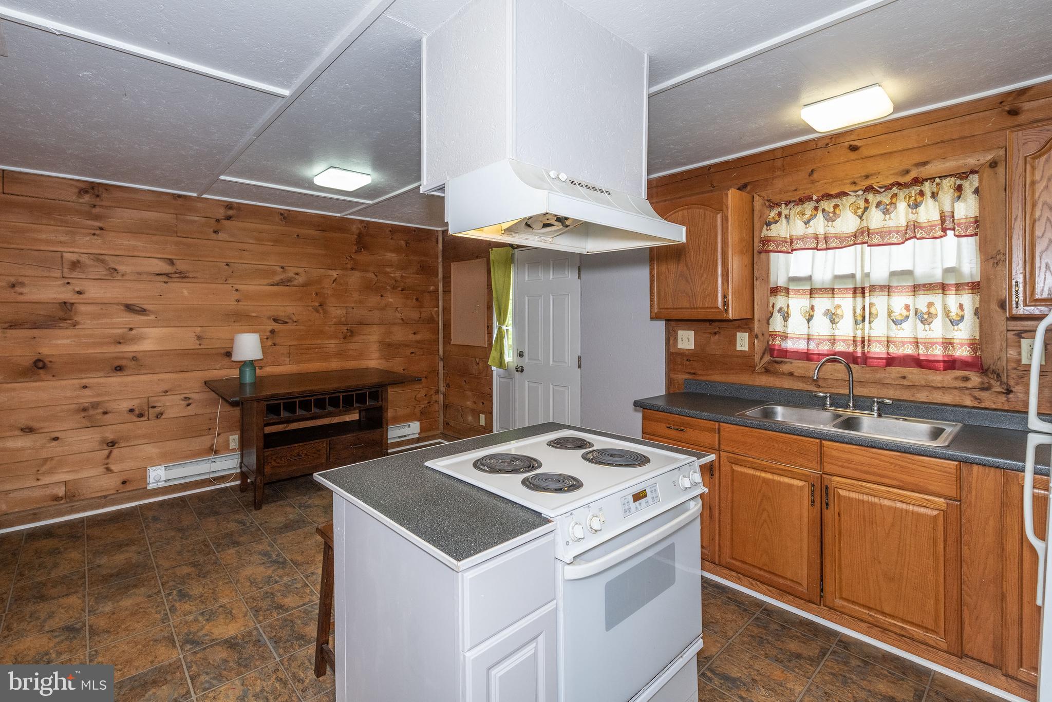 SHANNONDALE - Residential