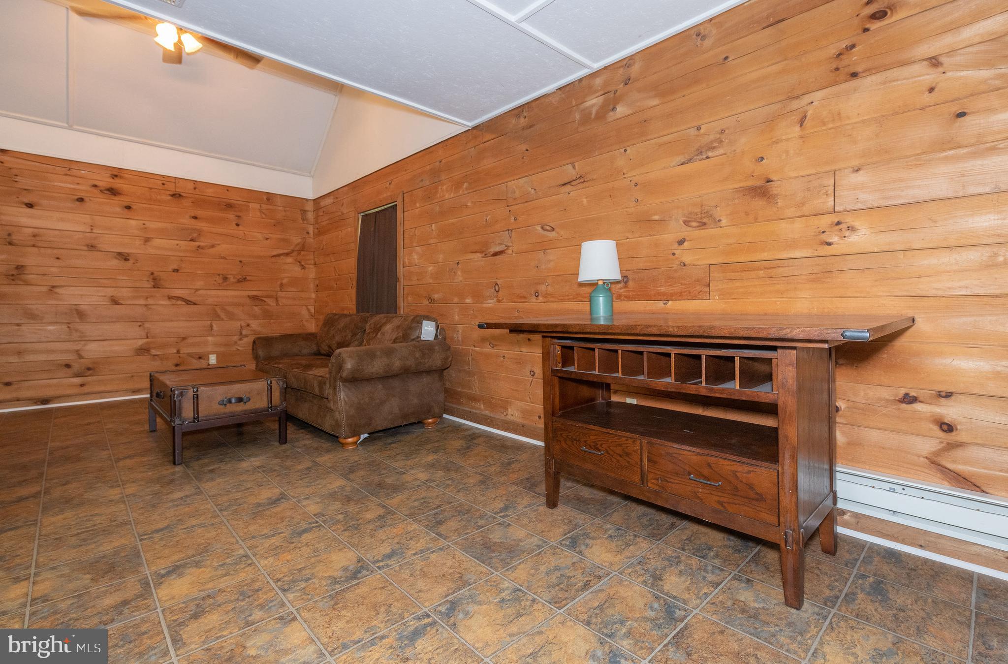 SHANNONDALE - Residential