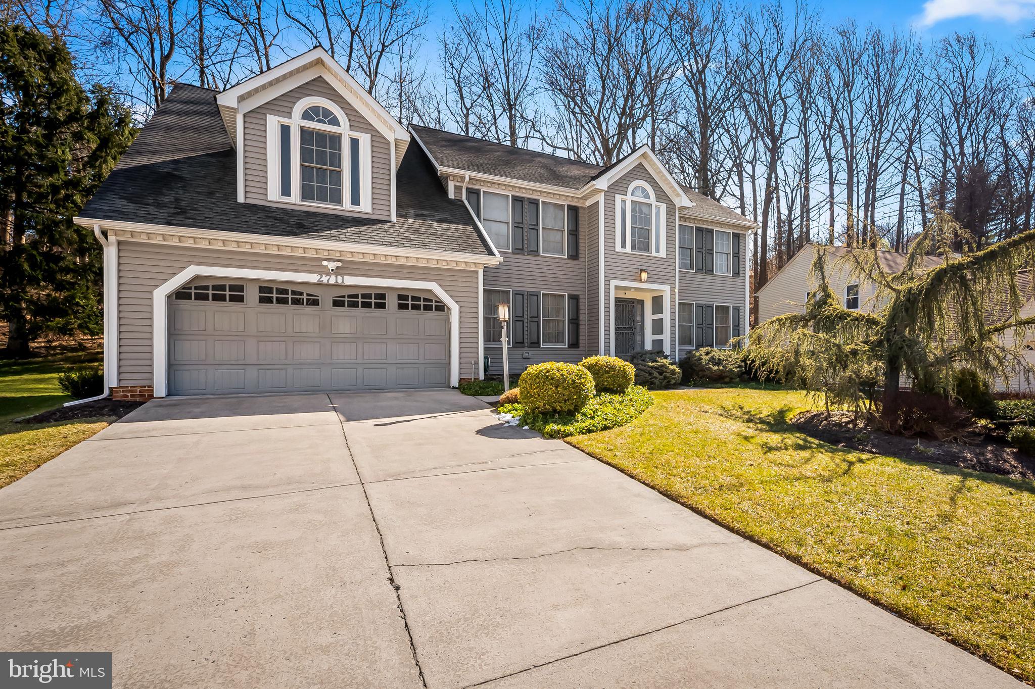 2711 MOORES VALLEY DRIVE